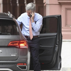 Exportadores inundaron al Banco Central con órdenes para liquidar USD 7.000 millones en 72 horas