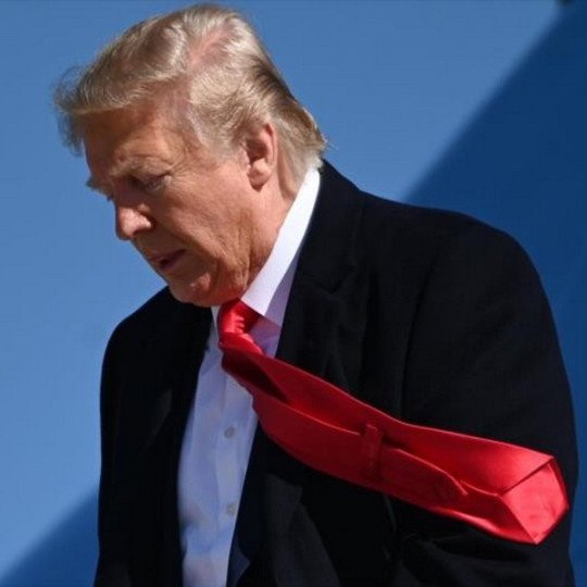 EEUU: La Cámara de Representantes Limitó los poderes de Trump para acciones de guerra contra Irán