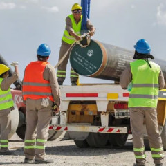 Guerra del Acero en la Patagonia / El gigante indio que destronó a Techint y la apuesta de US$ 15.000 millones para exportar Vaca Muerta