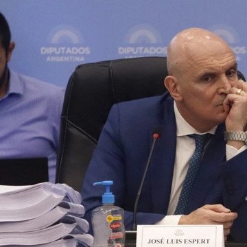 DENUNCIARON PENALMENTE A ESPERT POR ENCUBRIEMIENTO 