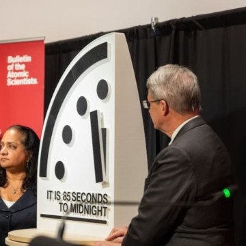 El Clima Empuja el Reloj del Apocalipsis a su Hora más Oscura / Restan 85 segundos para el Colapso
