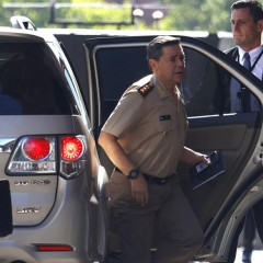 Los suicidios de soldados aumentan el malestar de las Fuerzas Armadas con Presti