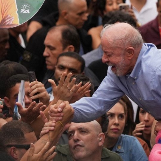 Encuesta: Lula lidera por 5 puntos en primera vuelta pero hay empate técnico en balotaje