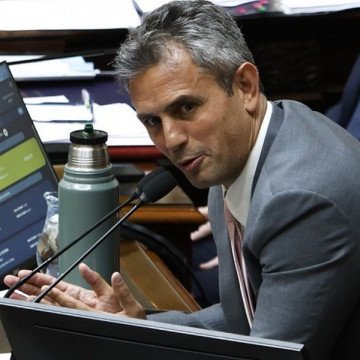 El PRO prepara una denuncia contra Menem y advierte que no ayuda más con el quórum